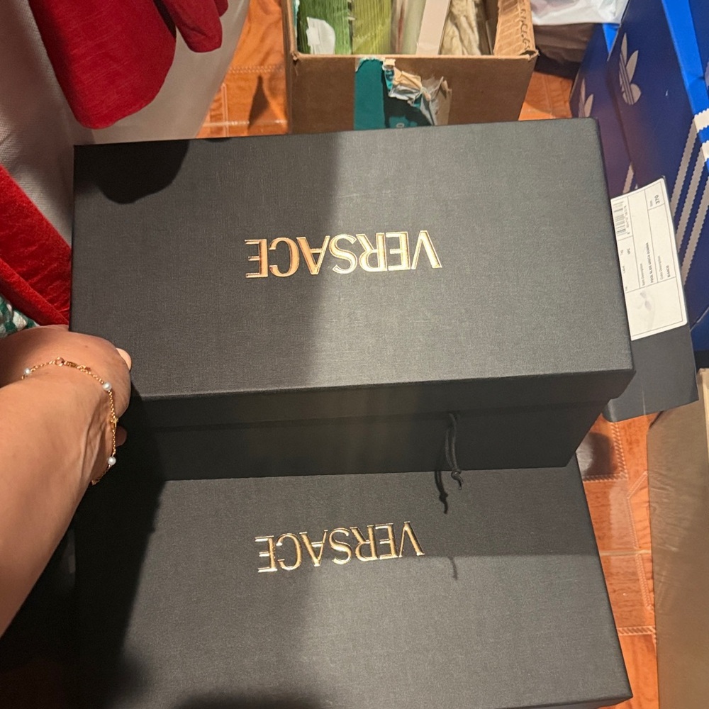 Versace Black Box with Gold Logo dusting bag included
